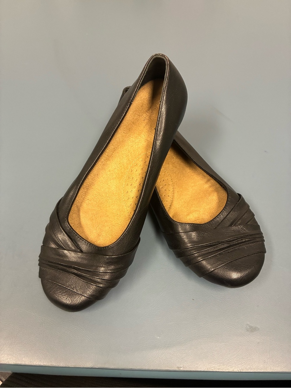 croft & barrow Black Women's Ballet Flats with Pleated Toe Detail